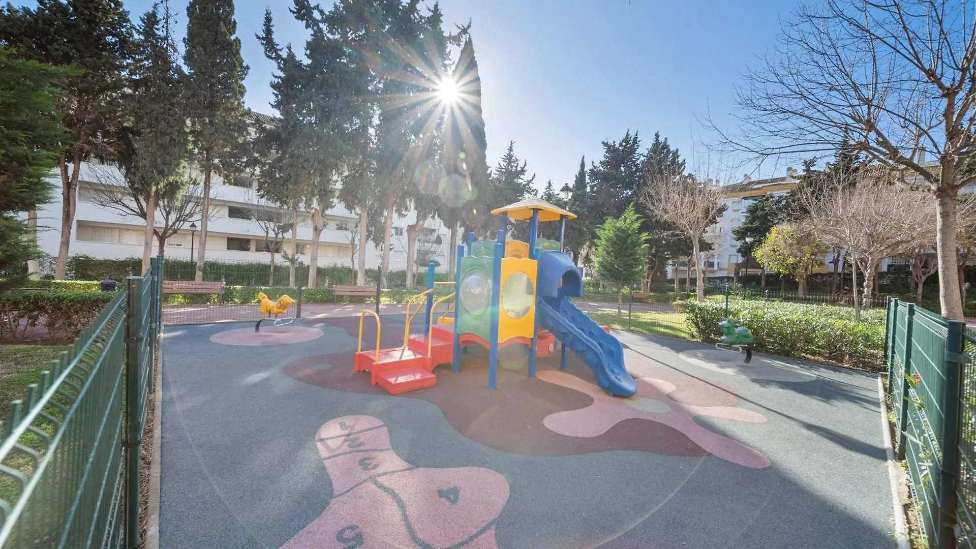 Costa Nagueles Apartment 马尔韦利亚 西班牙